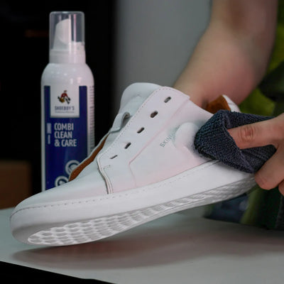 Čistiaca pena COMBI CLEAN & CARE s výživou