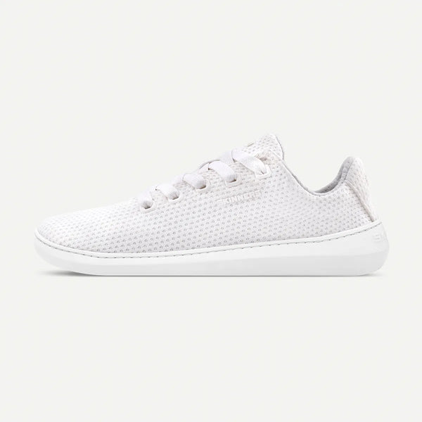 skinners_globetrotter_white_side