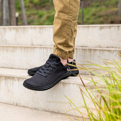 Globetrotter True Black (Black)