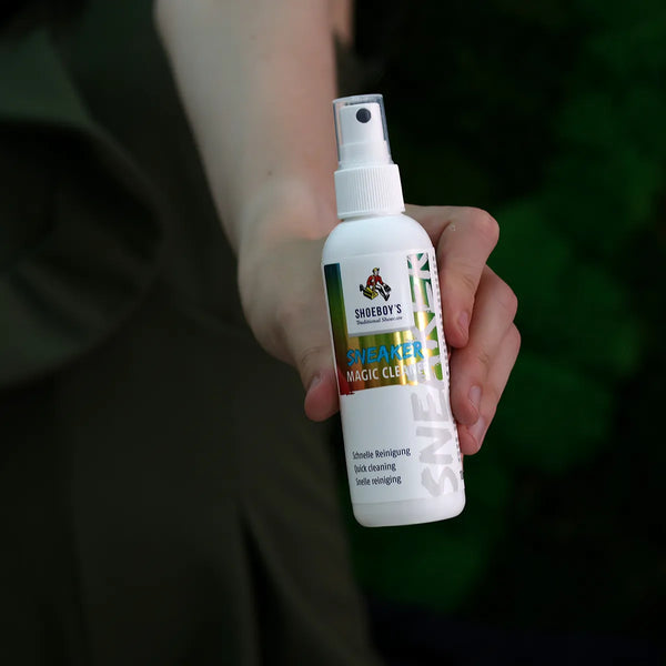 Čistiaci sprej na podrážky a topánky MAGIC CLEANER