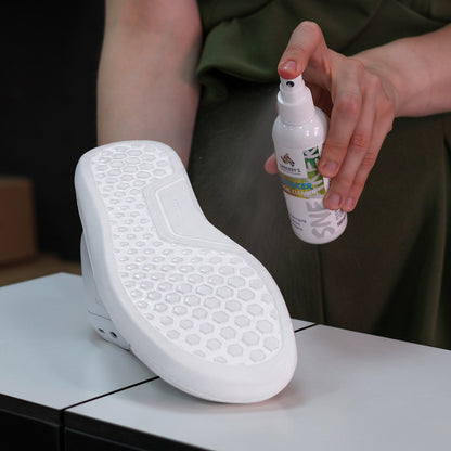 Čisticí sprej na boty a podrážky MAGIC CLEANER