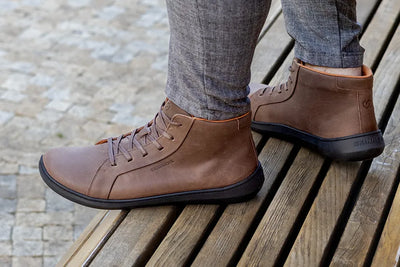 Premium materials, precise handcraft