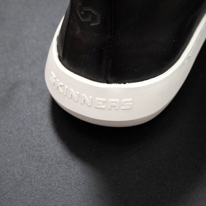 Moonwalker High Top Black – zachraň botu
