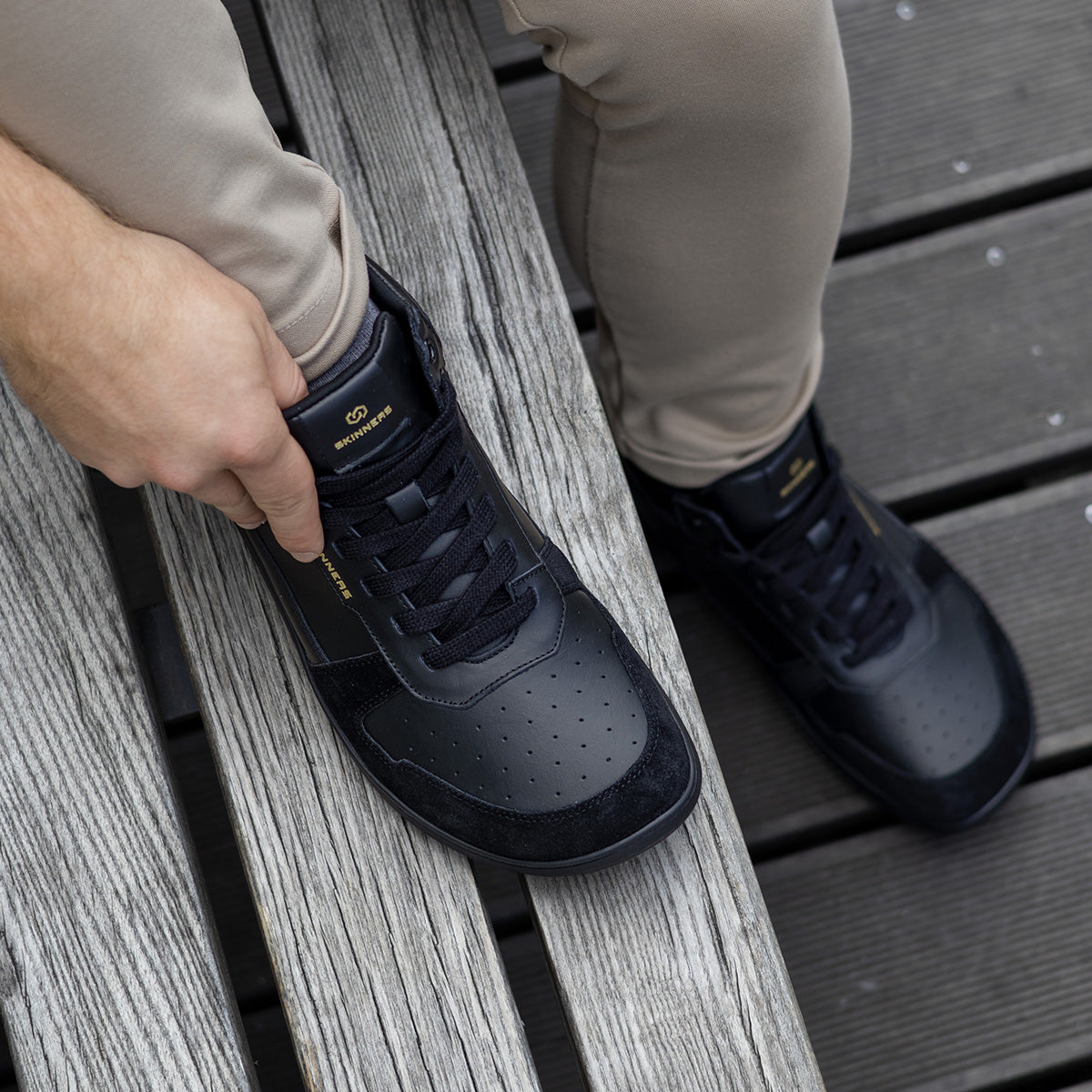 Oldschooler High Top Black/White