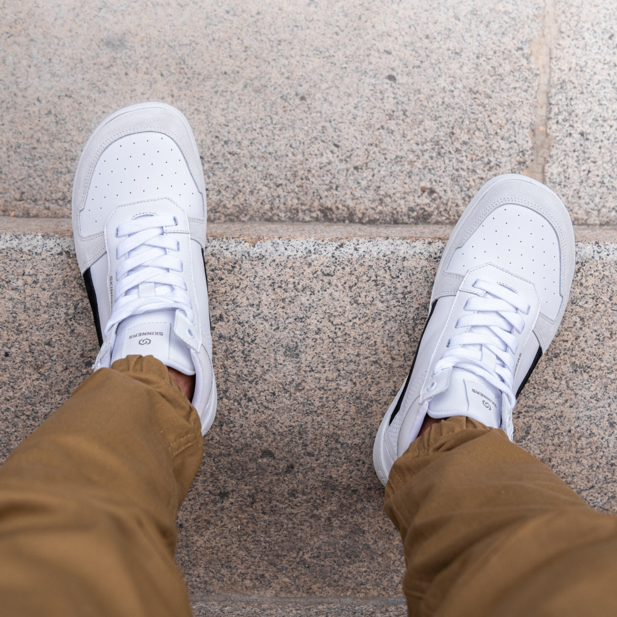 Oldschooler High Top Black/White