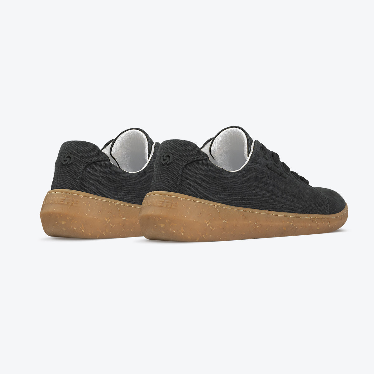 Wanderer True Black