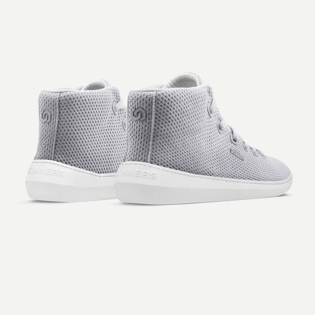 skinners_globetrotter_high_top_cloud_grey_back