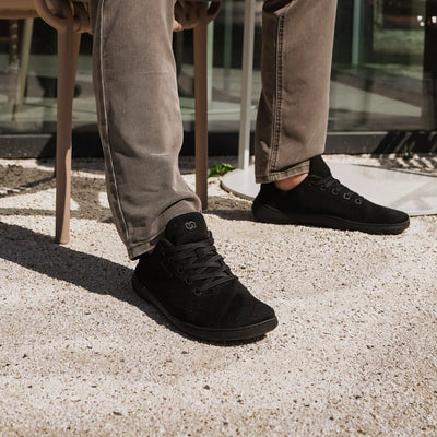 Globetrotter II True Black (Black)