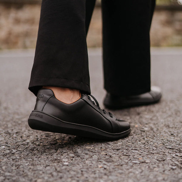 skinners_moonwalker_all_black_2